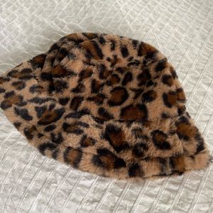 Jaguar leopard print bucket hat